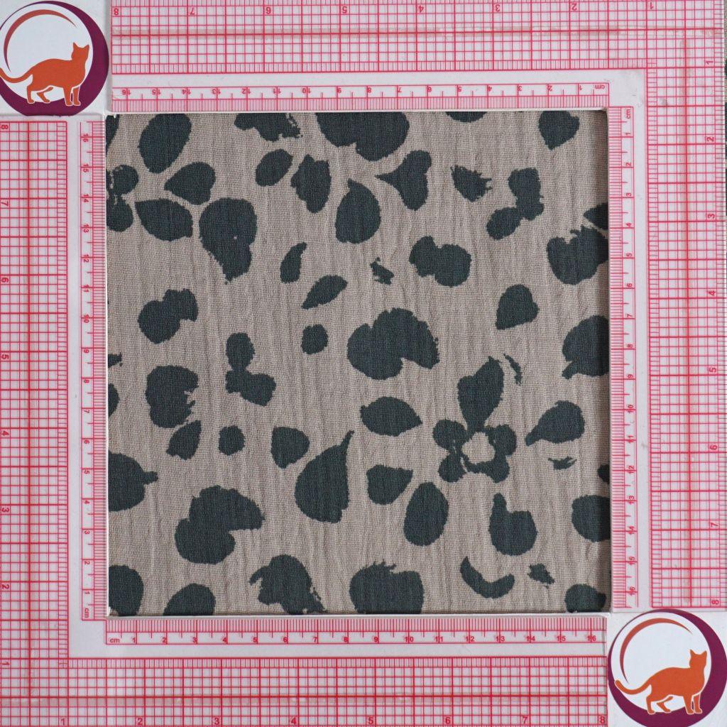 Musselin Double Gauze Blütenflecken schwarzgrün kittbeige